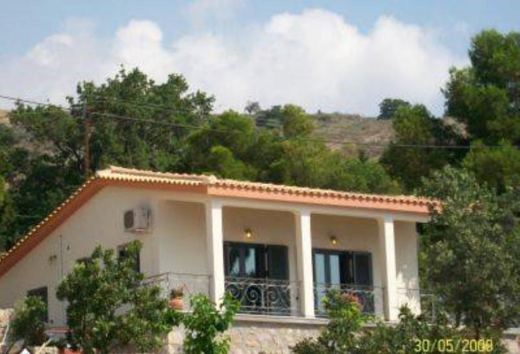 Niriides Apartment Galaxidi ภายนอก รูปภาพ