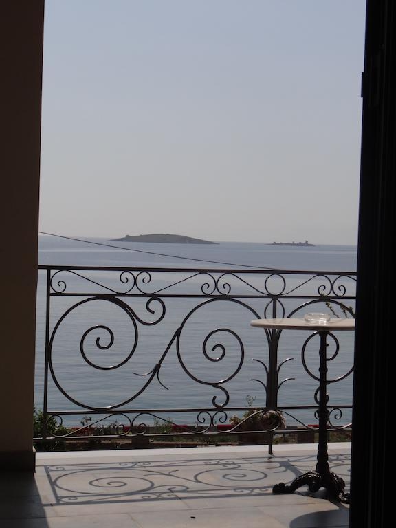 Niriides Apartment Galaxidi ภายนอก รูปภาพ