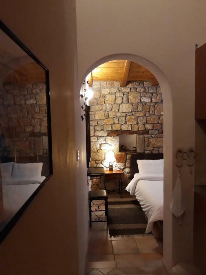 Niriides Apartment Galaxidi ภายนอก รูปภาพ