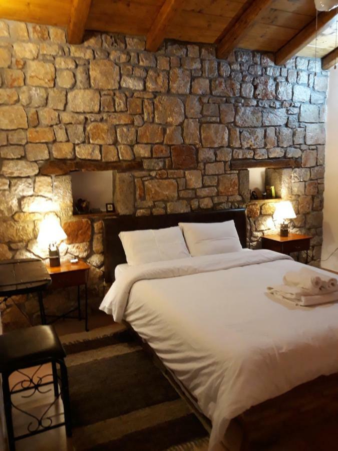 Niriides Apartment Galaxidi ภายนอก รูปภาพ